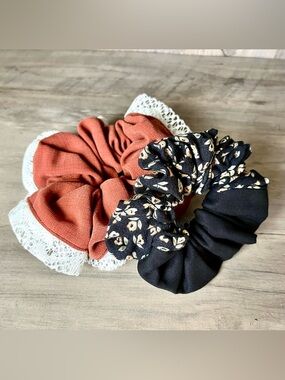 Upcycled Vintage Scrunchies Bundle of 2 Floral, Black, Lace Size XL & S